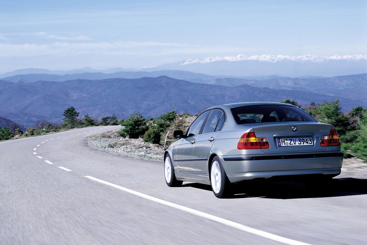 Używane BMW Serii 3 (E46) w pigułce. Powoli staje się klasykiem