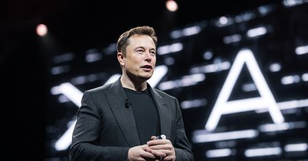Musk planuje największe chipowanie w historii