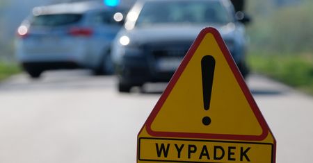 Warszawa. Pijany kierowca zderzył się z autem jadącym pod prąd