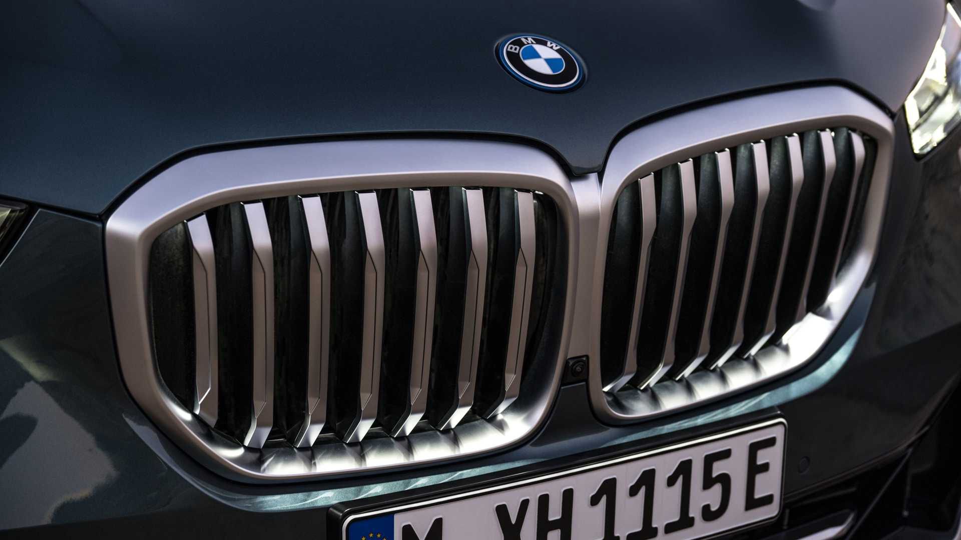 BMW X5 (2023)