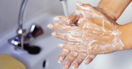 Ten prosty nawyk mówi o Tobie więcej, niż myślisz