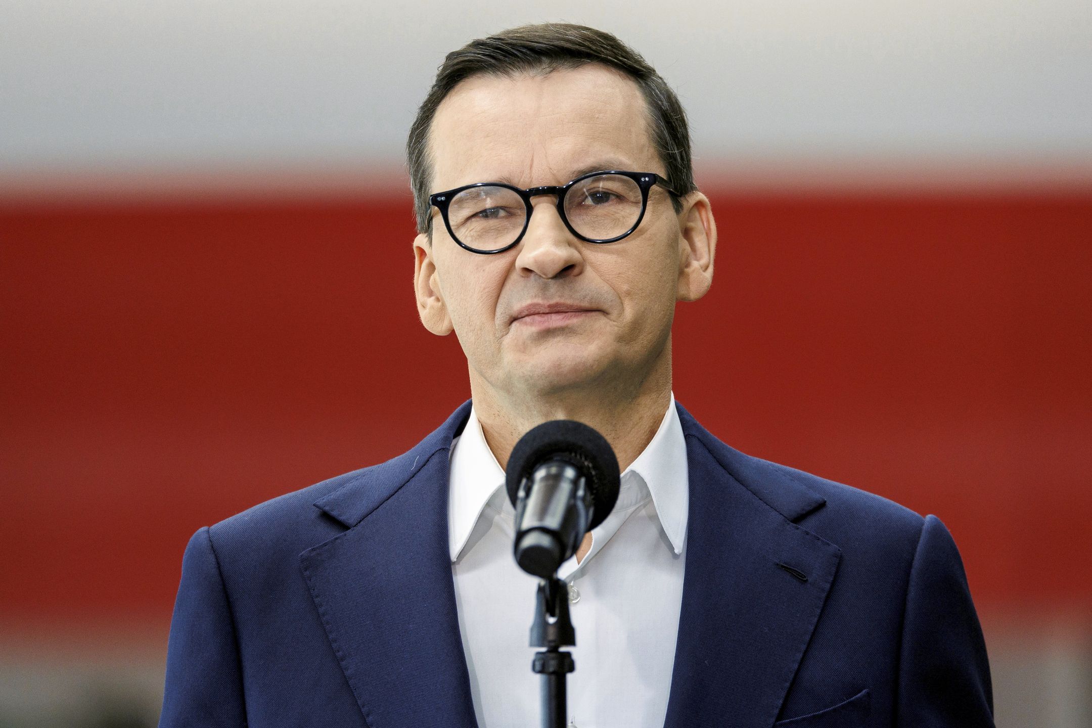 Premier RP Mateusz Morawiecki w hucie Stalowa Wola
15.02.2023 Stalowa Wola , Huta Stalowa Wola . Premier RP Mateusz Morawiecki podczas konferencji prasowej nt dofinansowania huty . W tle Taktyczny Pojazd Wielozadaniowy 4x4 , Samobiezny mozdzierz Rak , armatohaubica Krab , Kolowy transporter opancerzony Rosomak .
Fot. Patryk Ogorzalek / Agencja Wyborcza.pl
Fot. Patryk Ogorzalek / Agencja Wyborcza.pl
HUTA, pojazd, wojsko