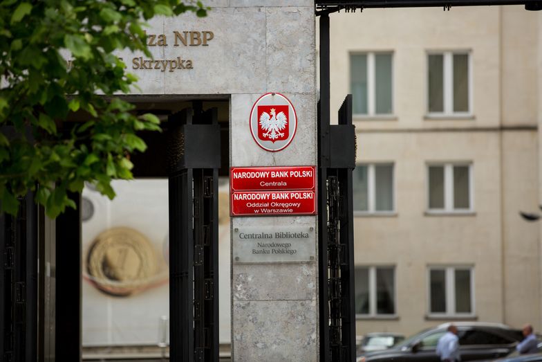 NBP sprzedał 7-dniowe bony pieniężne za 177,79 mld zł 