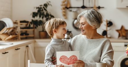 Rola dziadków w życiu wnuków a regulacje prawne