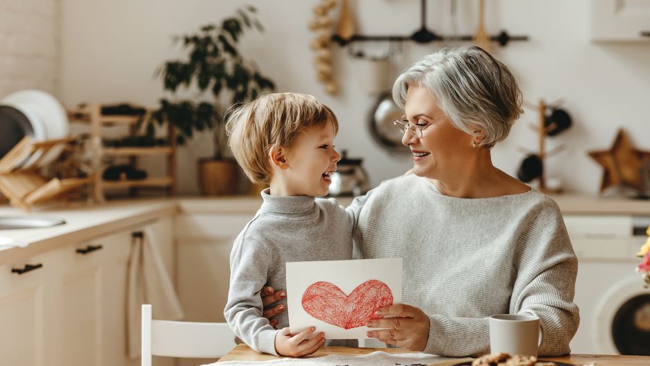 Rola dziadków w życiu wnuków a regulacje prawne