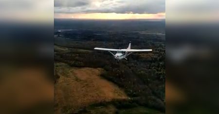 Samoloty omal się nie zderzyły. Pilot zamieścił w sieci wideo
