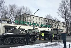 Katowice. Czołg T-55 znów w kopalni Wujek. Ma przypominać o tragicznej historii