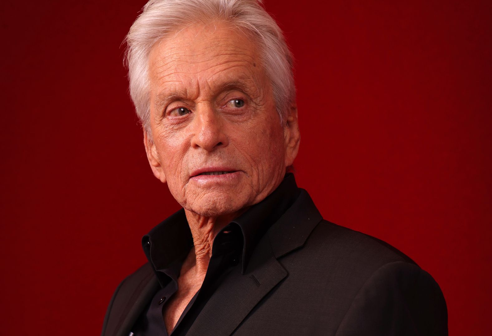Portraits - Day Two - The Red Sea International Film Festival 2024JEDDAH, SAUDI ARABIA - DECEMBER 06: Michael Douglas poses in the portrait studio during the Red Sea International Film Festival 2024 on December 06, 2024 in Jeddah, Saudi Arabia. (Photo by Tristan Fewings/Getty Images for The Red Sea International Film Festival)Tristan Fewings