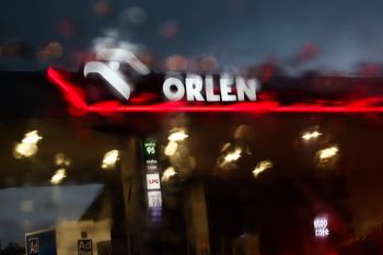 Orlen na Litwie ma uwolnić 80 tys. ton paliw z rezerw. Jest decyzja rządu