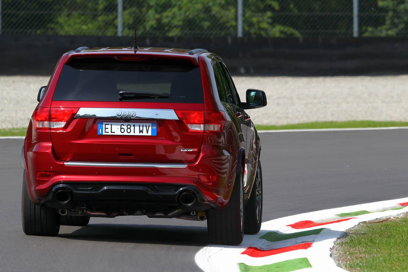 Jeep Grand Cherokee SRT