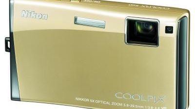 Nikon Coolpix S60 w złocie 1