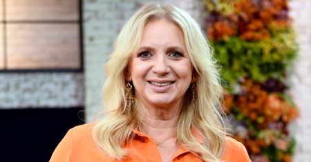 Marzena Rogalska filozofuje na Instagramie i przy okazji promuje swoją książkę: "Nie dopuść, aby ktokolwiek DECYDOWAŁ ZA CIEBIE"