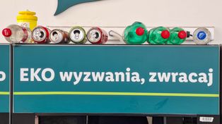 Miliony z butelek i puszek. Pojawił się problem w systemie kaucyjnym