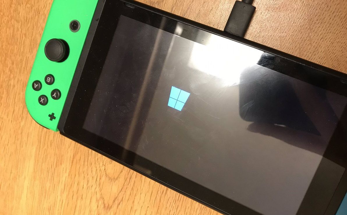 Windows 10 uruchomiony na Nintendo Switch. Fajnie, tylko po co?