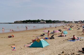 20-latka zgwałcona przy plaży. Szukają napastnika. Poruszenie w Anglii