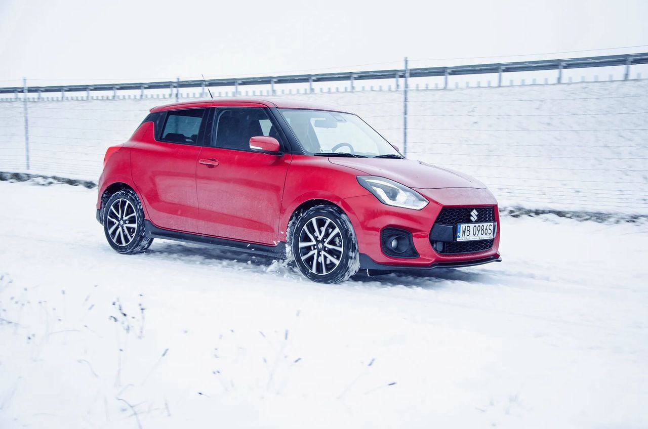 Hamowanie z ABS-em. Pulsacyjne wciskanie pedału to przeszłosć