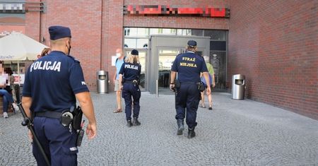 Wrocław. Straż Miejska znów wspomoże policję. Obywatele pod kontrolą w dobie pandemii