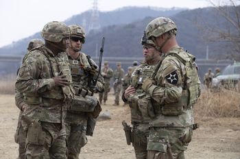 Administracja Trumpa planuje kolejny krok w Iranie. Chodzi o tysiące żołnierzy