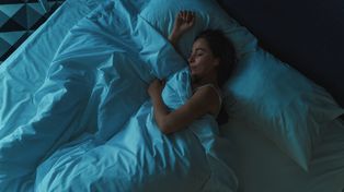 Nie tylko wiek, ale też pogoda. Naukowcy ujawniają, co decyduje o długości snu