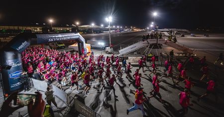 Skywayrun Lublin Airport 2024. Ruszyły zapisy na nocny bieg po płycie lotniska w Świdniku. Limit 650 miejsc