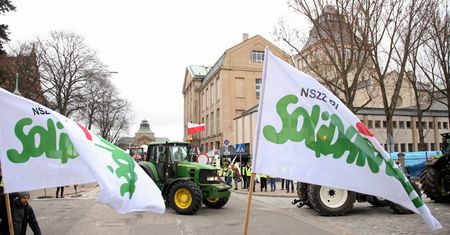 Rząd ma coraz mniej czasu. Rolnicy zapowiadają, co będzie działo się po świętach