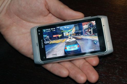 Nokia N8 - nasz pierwszy hands-on [wideo]
