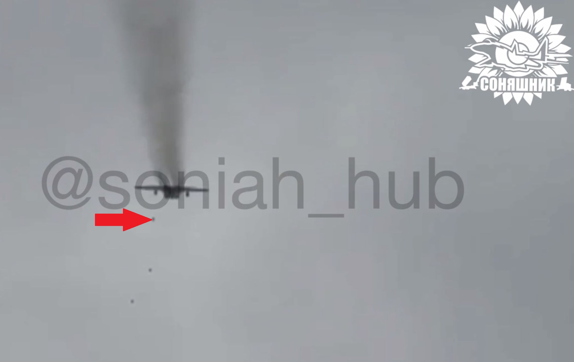 Ukraiński MiG-29 podczas zrzutu wielu bomb GBU-39 SDB.