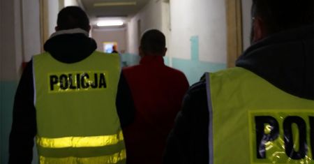 Policja szukała go 3 lata, aż wpadł z żoną do restauracji w Pszczynie