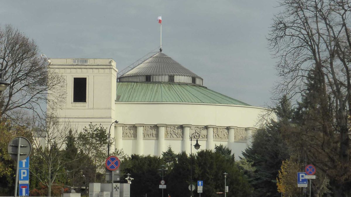 Senatorowie opowiedzieli się za przekazaniem dodatkowo na dofinansowanie leczenia chorób nowotworowych