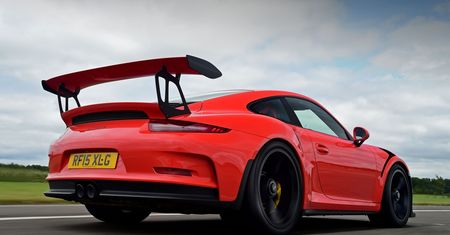 Nowe Porsche 911 GT3 dostanie silnik o mocy 500 KM i manual
