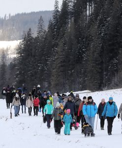 Pierwszy weekend ferii. Beskidy przepełnione turystami. Tłumy w Tatrach