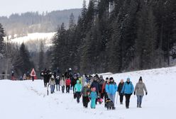 Pierwszy weekend ferii. Beskidy przepełnione turystami. Tłumy w Tatrach