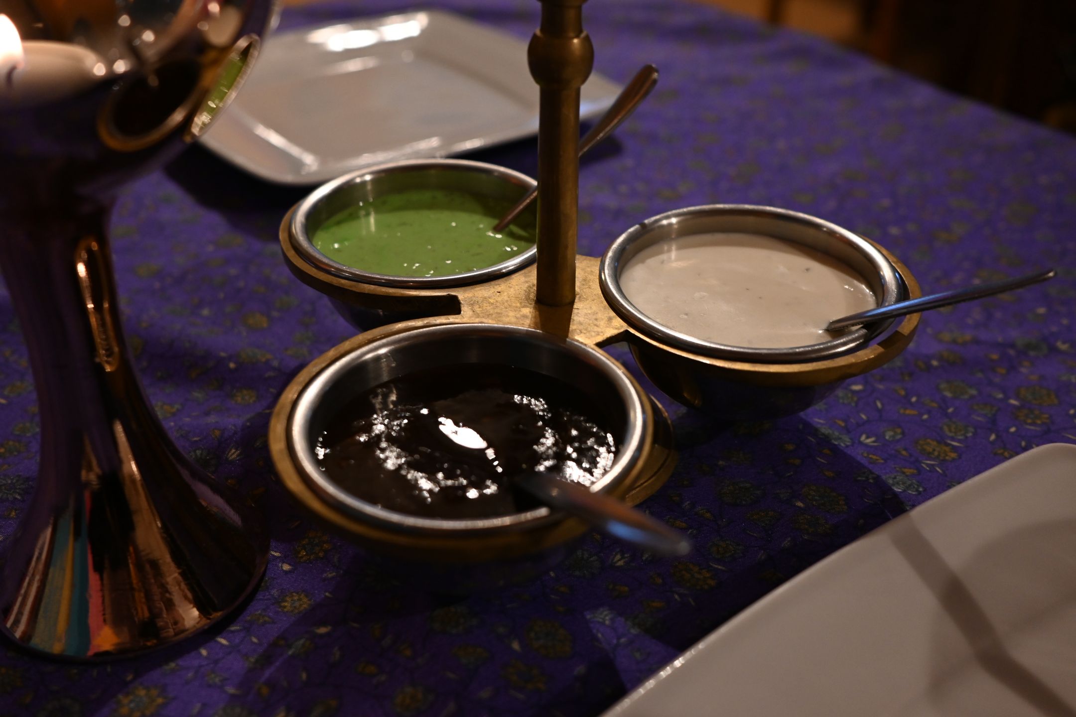 Zestaw indyjskich sosów