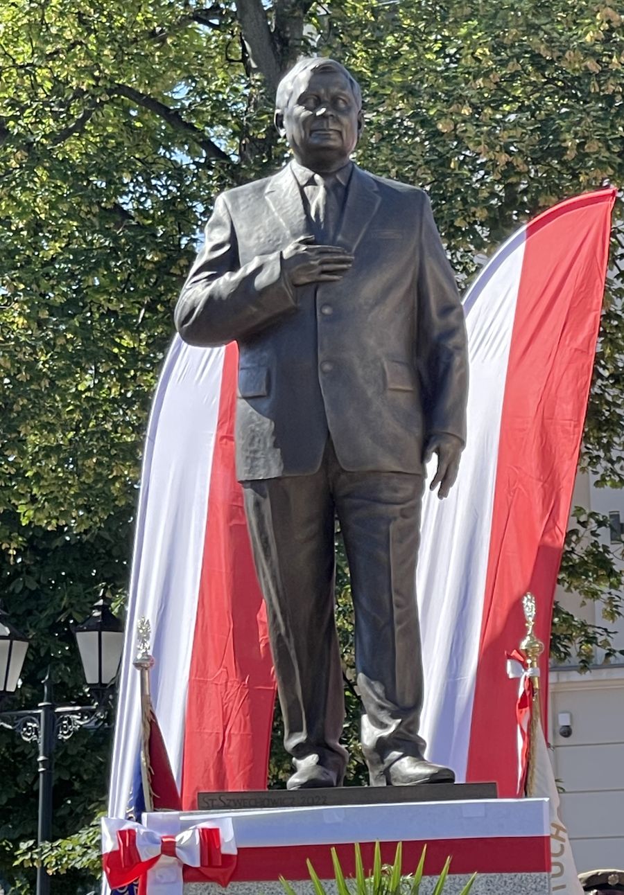 Odsłonięcie pomnika Lecha Kaczyńskiego w Tarnowie [18.06.2022]