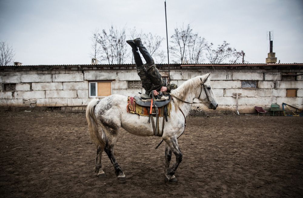 Konkurs PDN Photo Annual 2016 rozwiazany. Polak wśród zwycięzców 10