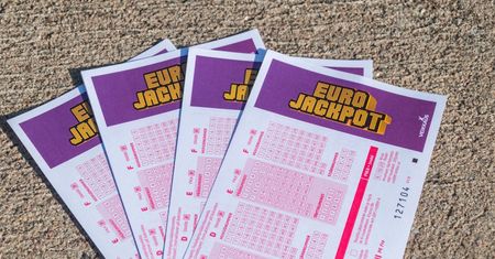 Polak wygrał w Eurojackpot. Na jego konto wpłyną miliony