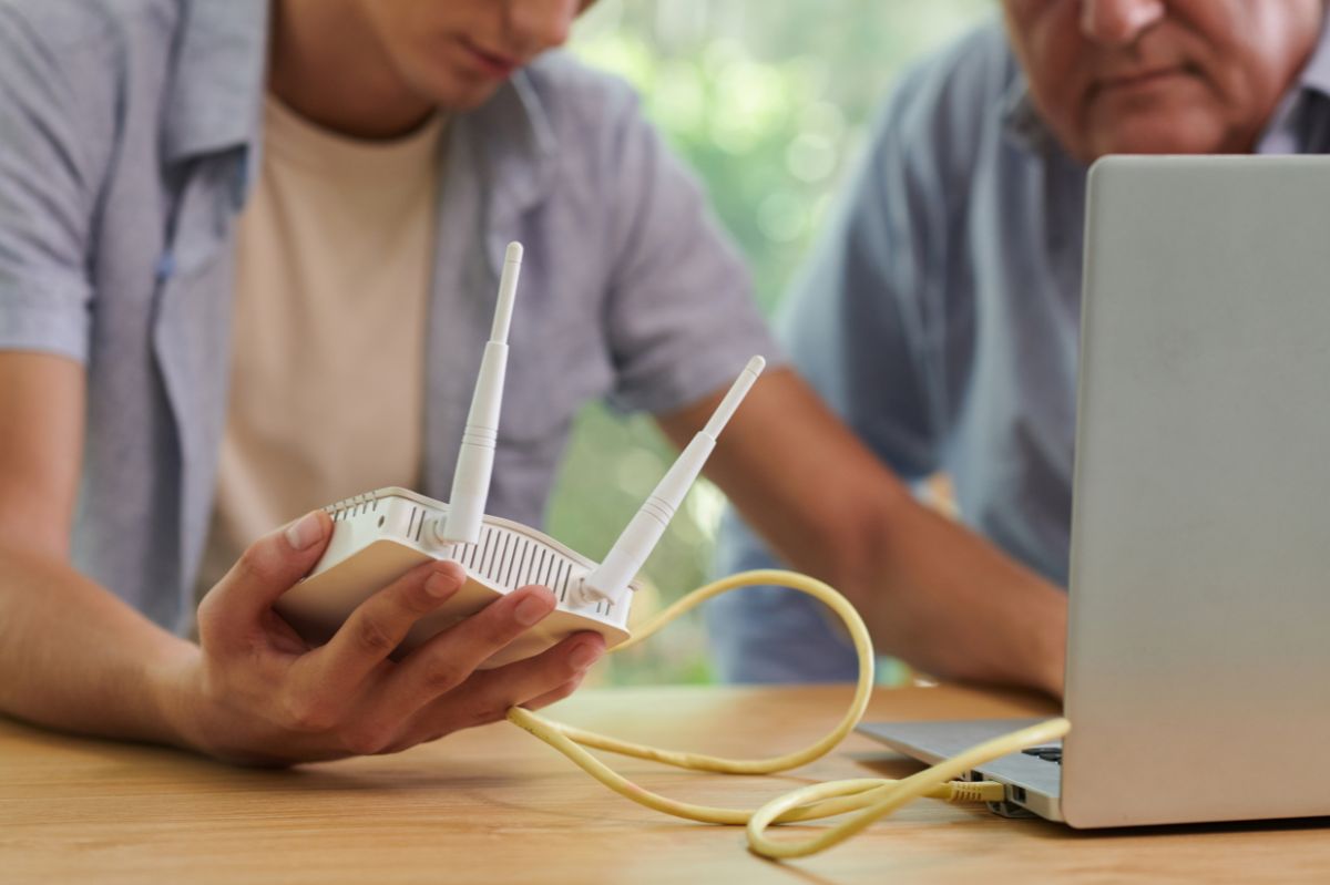 Domowy wzmacniacz sygnału Wi-Fi. Internet będzie śmigał jak nigdy