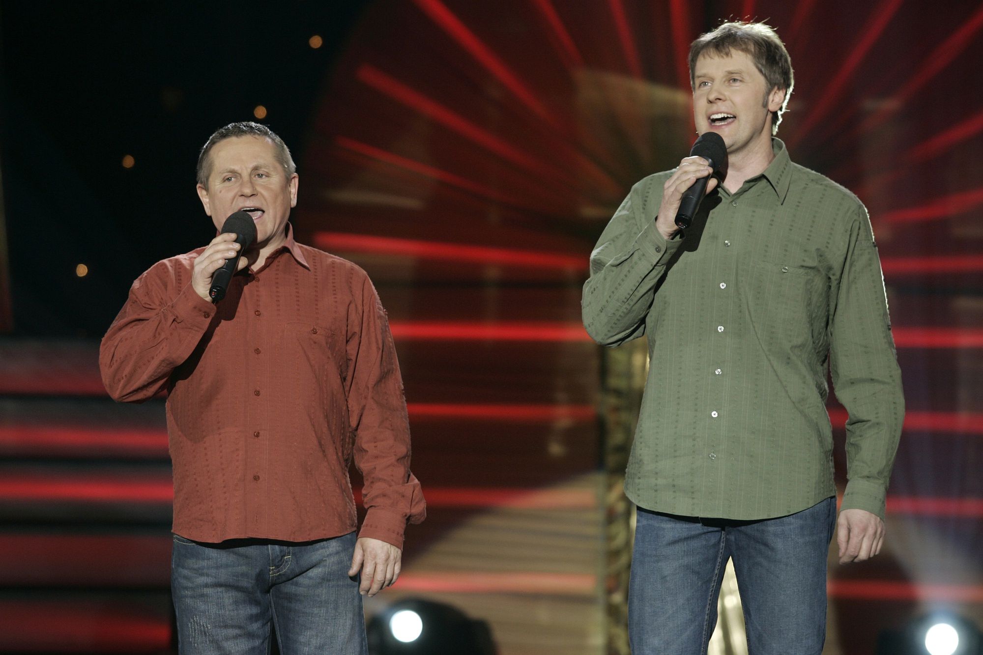 scena z: Krzysztof Respondek, Krzysztof Hanke SK: , , , , fot. Baranowski/AKPAKabaret Rak, dres, luty 2008, nagranie programu "Piotr Ba�troczy