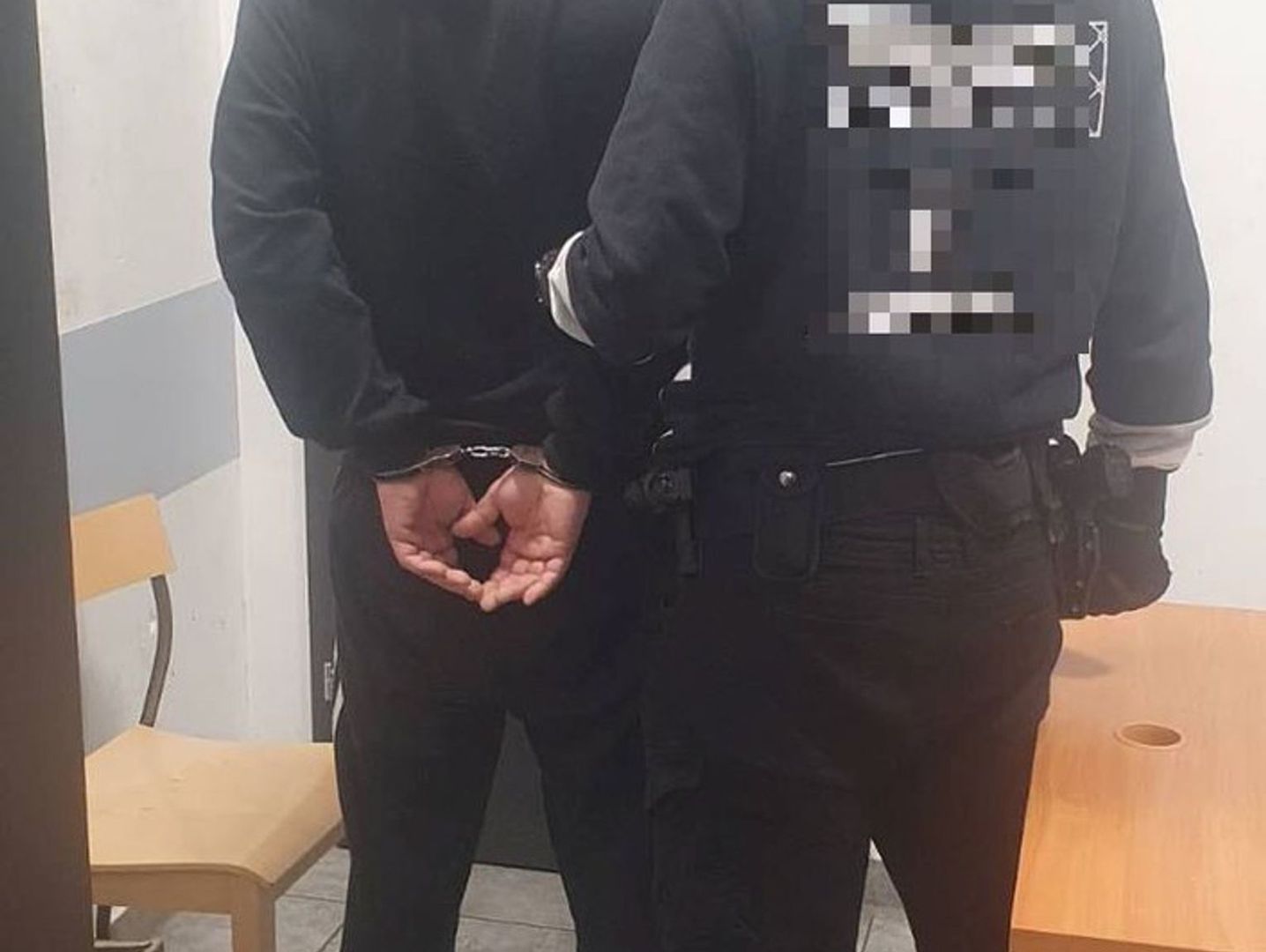 28-latek z Mazowsza chciał wywołać pożar w Karpaczu. Postawił na parapecie płonącą butelkę