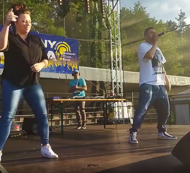 Norbi zagrał dla siedmiu osób 