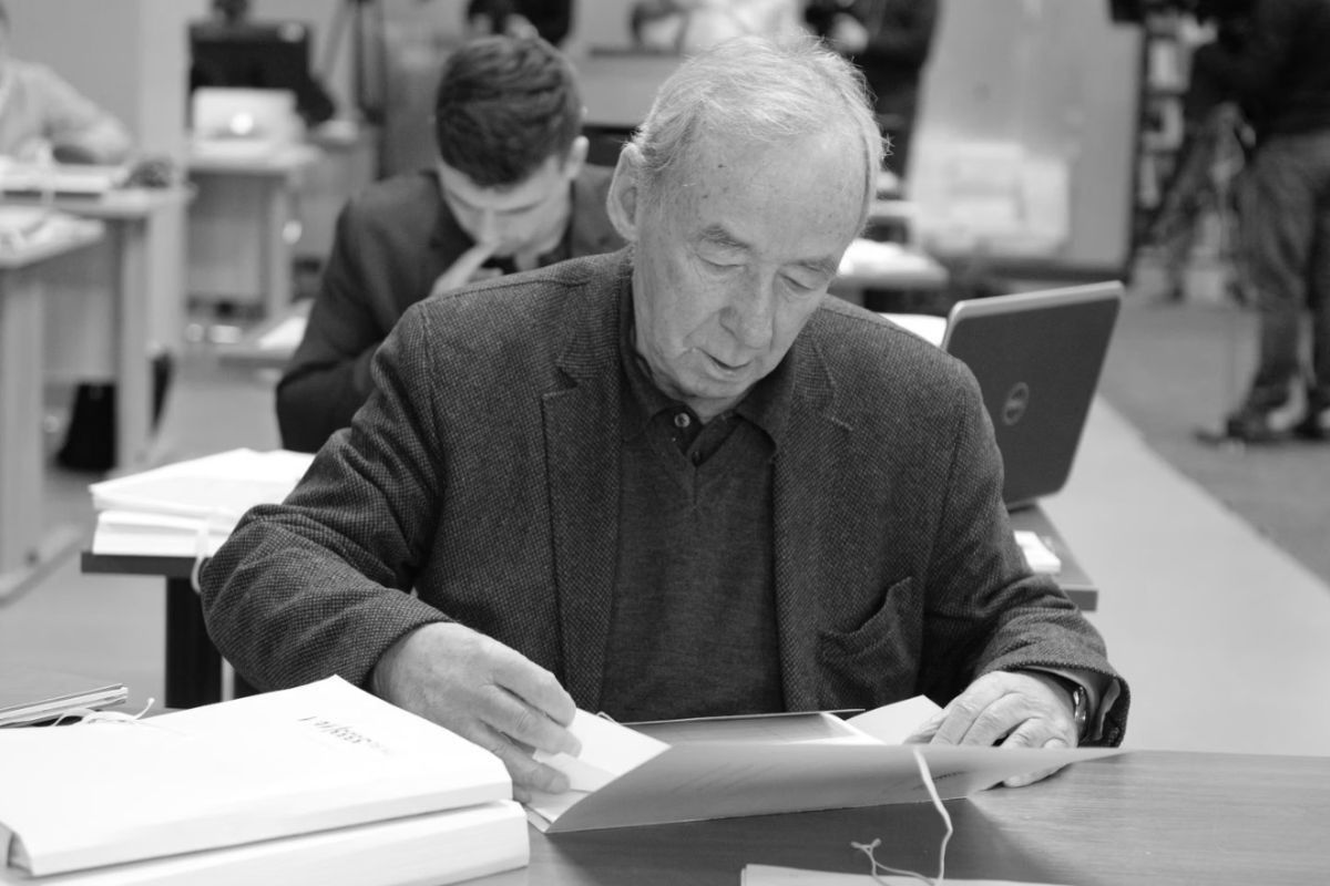 Zmarł prof. Andrzej Paczkowski. Wybitny historyk miał 87 lat