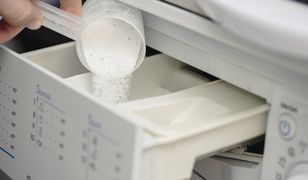 Niemcy zbadali proszki do prania. Zwycięska marka w dyskoncie w Polsce