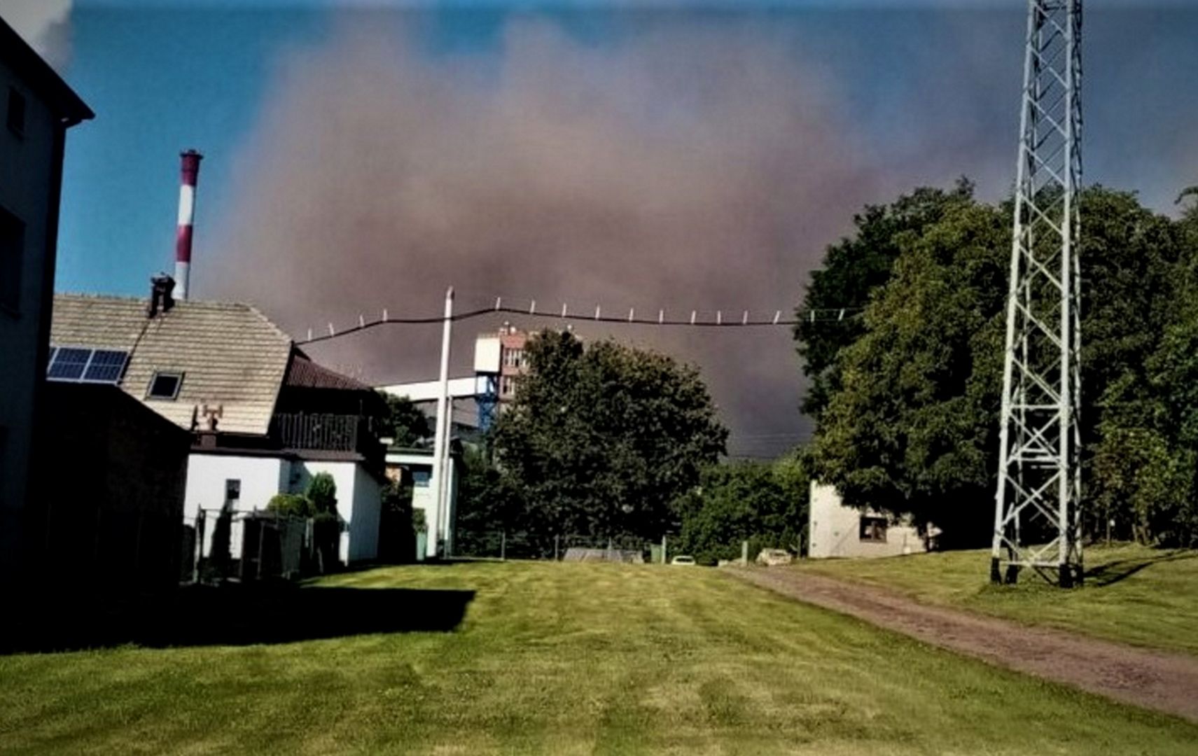 Chmura pyłu w Radlinie. Mieszkańcy chcą rekompensat