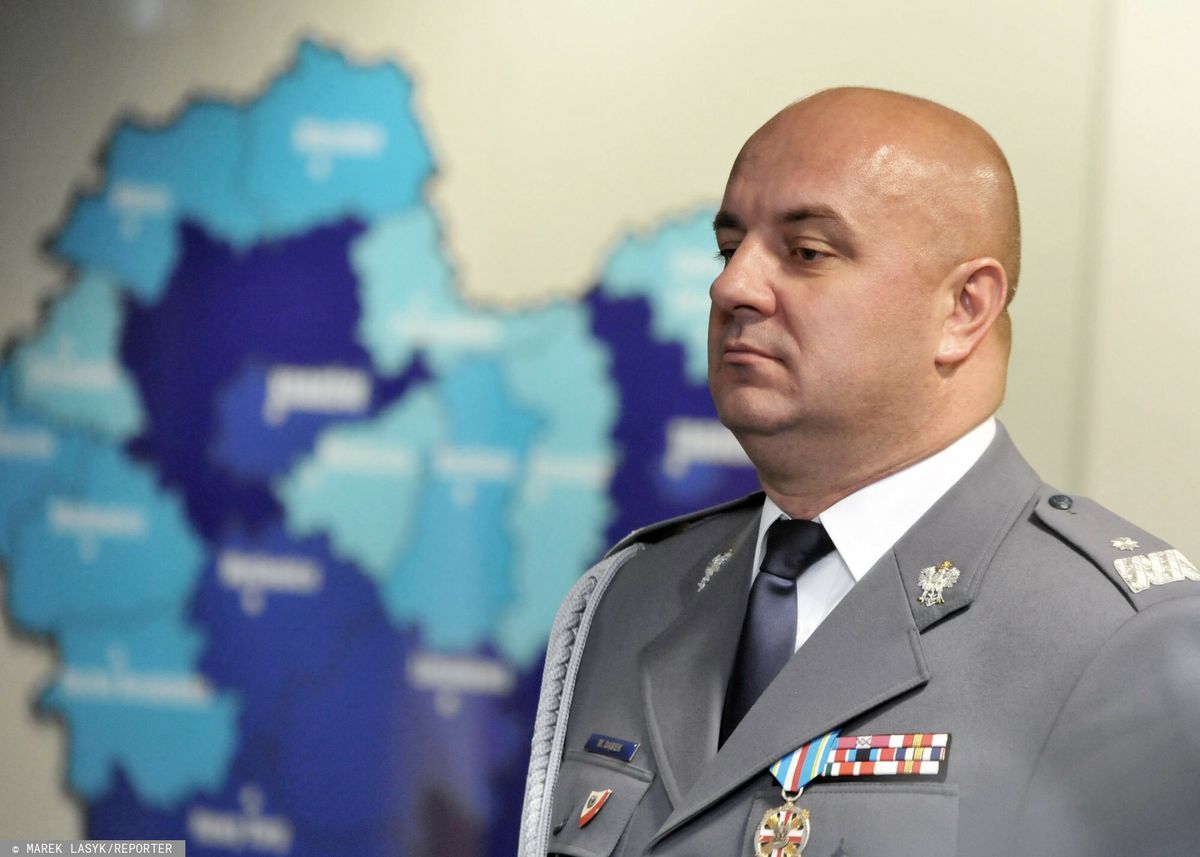 Jeszcze do poniedziałku wieczora pewnym kandydatem do objęcia stanowiska szefa polskiej policji był nadinsp. Mariusz Dąbek