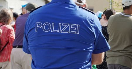 Pokazał niemieckiej policji środkowy palec. Kierowca srogo ukarany