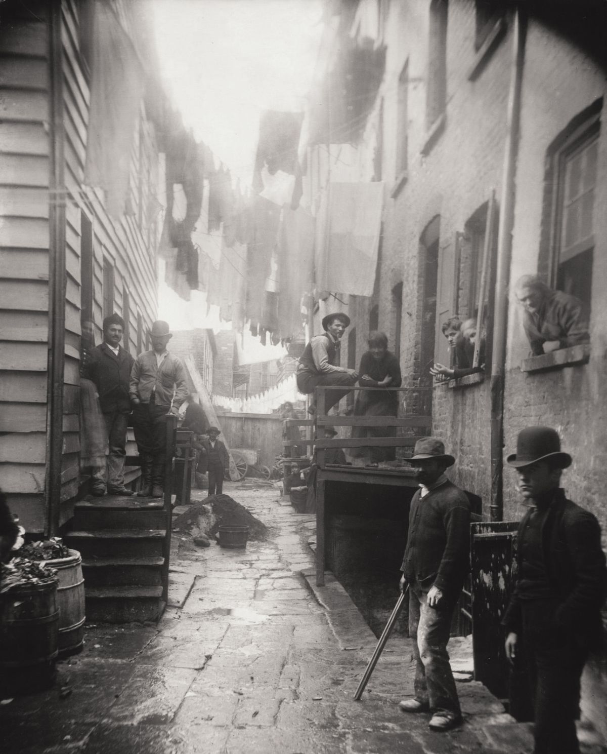 Tak rodziła się fotografia społeczna. XIX-wieczne slumsy Nowego Jorku