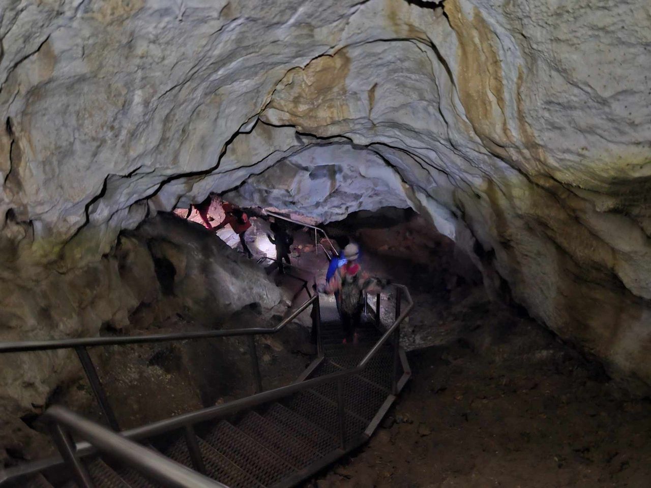 Tatry: Szukasz przygody? Odwiedź jaskinię. Zabawa dla dzieci dorosłych