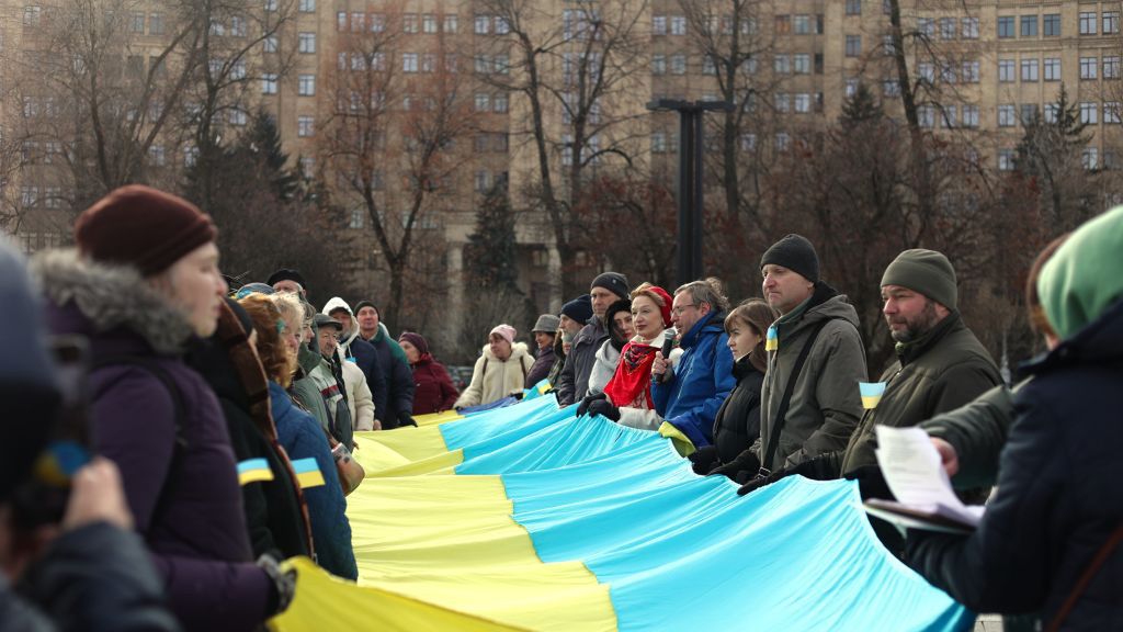 Unity of Ukraine Day Commemorate in Kharkiv
KHARKIV, UKRAINE - JANUARY 22: People hold Ukrainian flag on Unity of Ukraine Day at Freedom Square on January 22, 2024 in Kharkiv, Ukraine. Ukrainians celebrate the Day of the Unity on day of the Act of Unification of the Ukrainian People's Republic and the West Ukrainian People's Republic which was in 1919. (Photo by Viktoriia Yakymenko/Suspilne Ukraine/JSC "UA:PBC"/Global Images Ukraine via Getty Images)
Global Images Ukraine