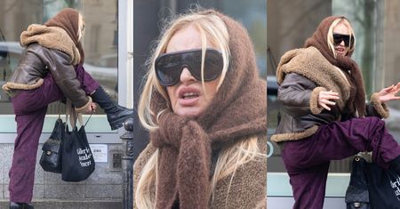 Stylowa Monika Olejnik musiała uporać się z rozwiązaną sznurówką podczas shoppingu (ZDJĘCIA)