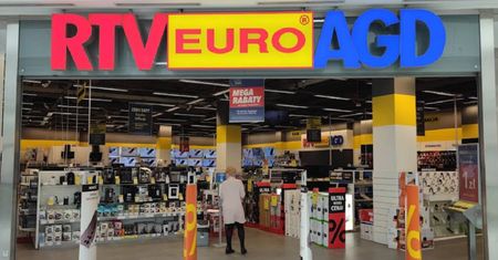 1799 zł zamiast 2299 zł. RTV Euro AGD obniża cenę za pralkę